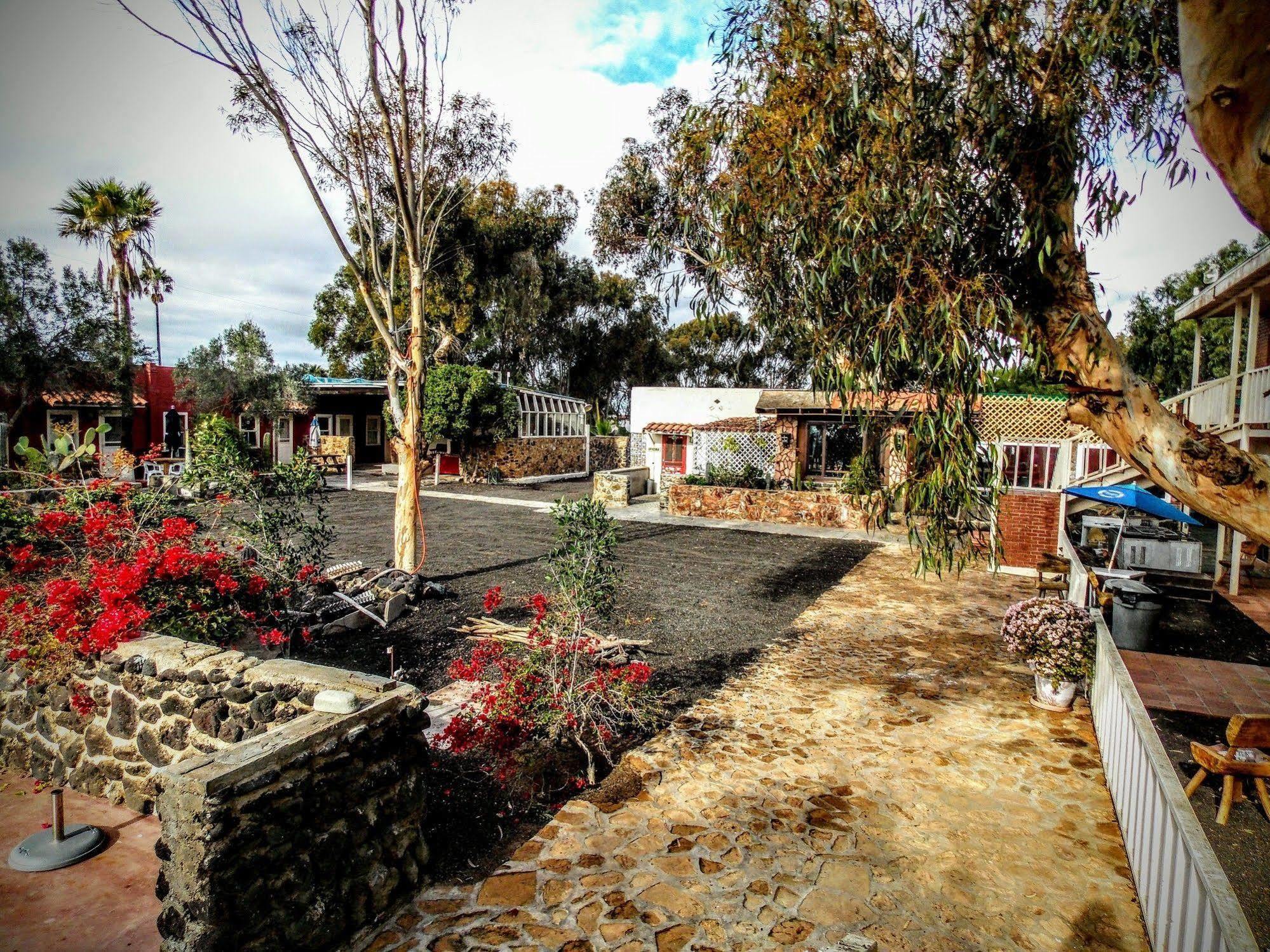 Old Mill Hotel San Quintin Luaran gambar
