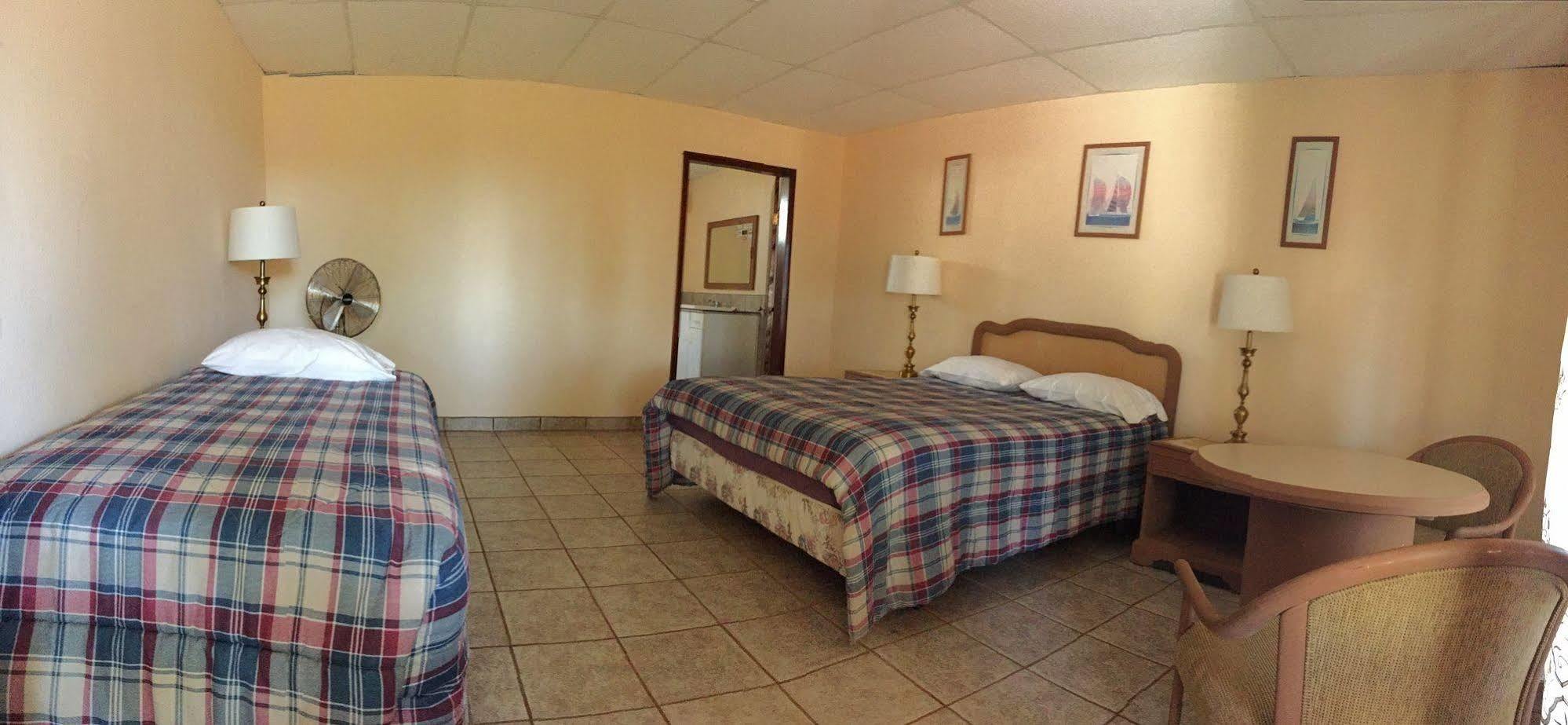 Old Mill Hotel San Quintin Luaran gambar