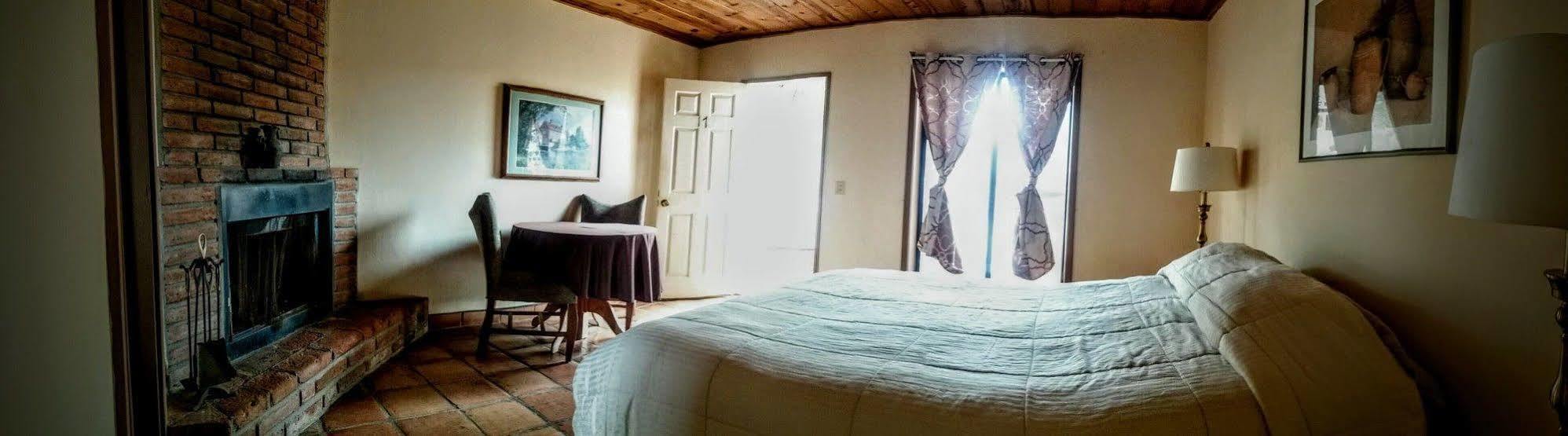 Old Mill Hotel San Quintin Luaran gambar